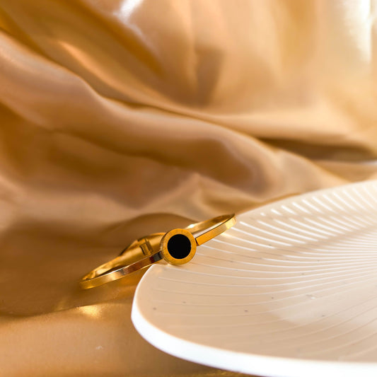 Minimal Black Disc Cuff Bracelet