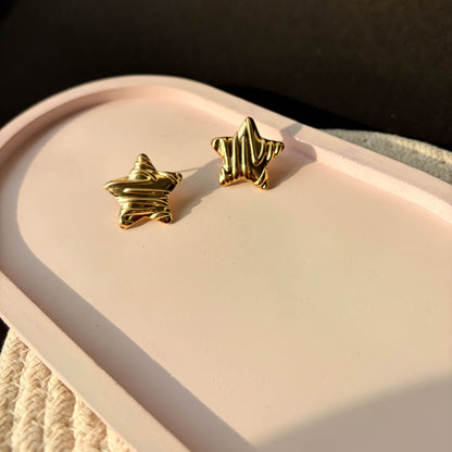 Twinkle Star Earrings