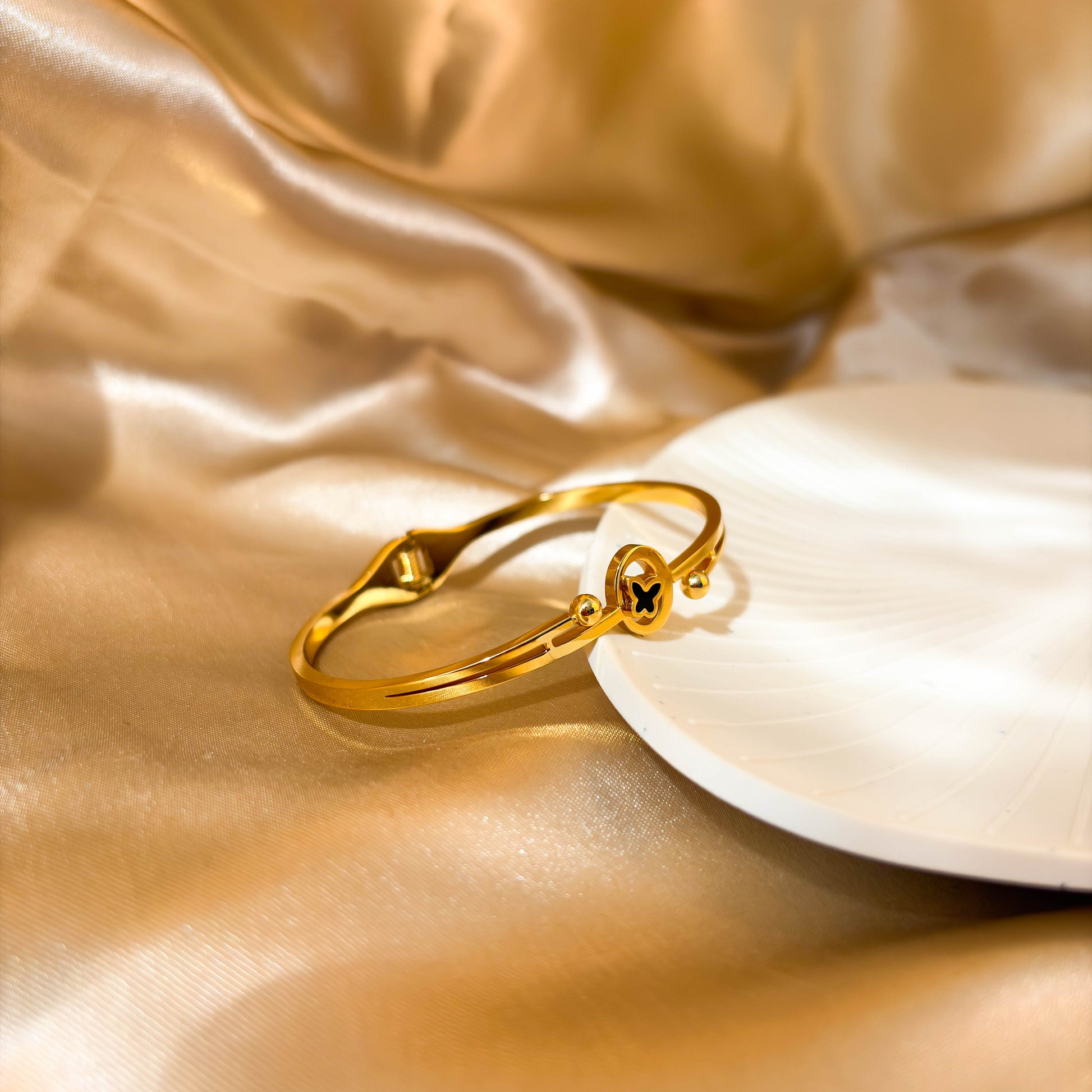 Mini Clover Open Cuff Bracelet minimal kada bracelet for everyday wear by Rumikaya