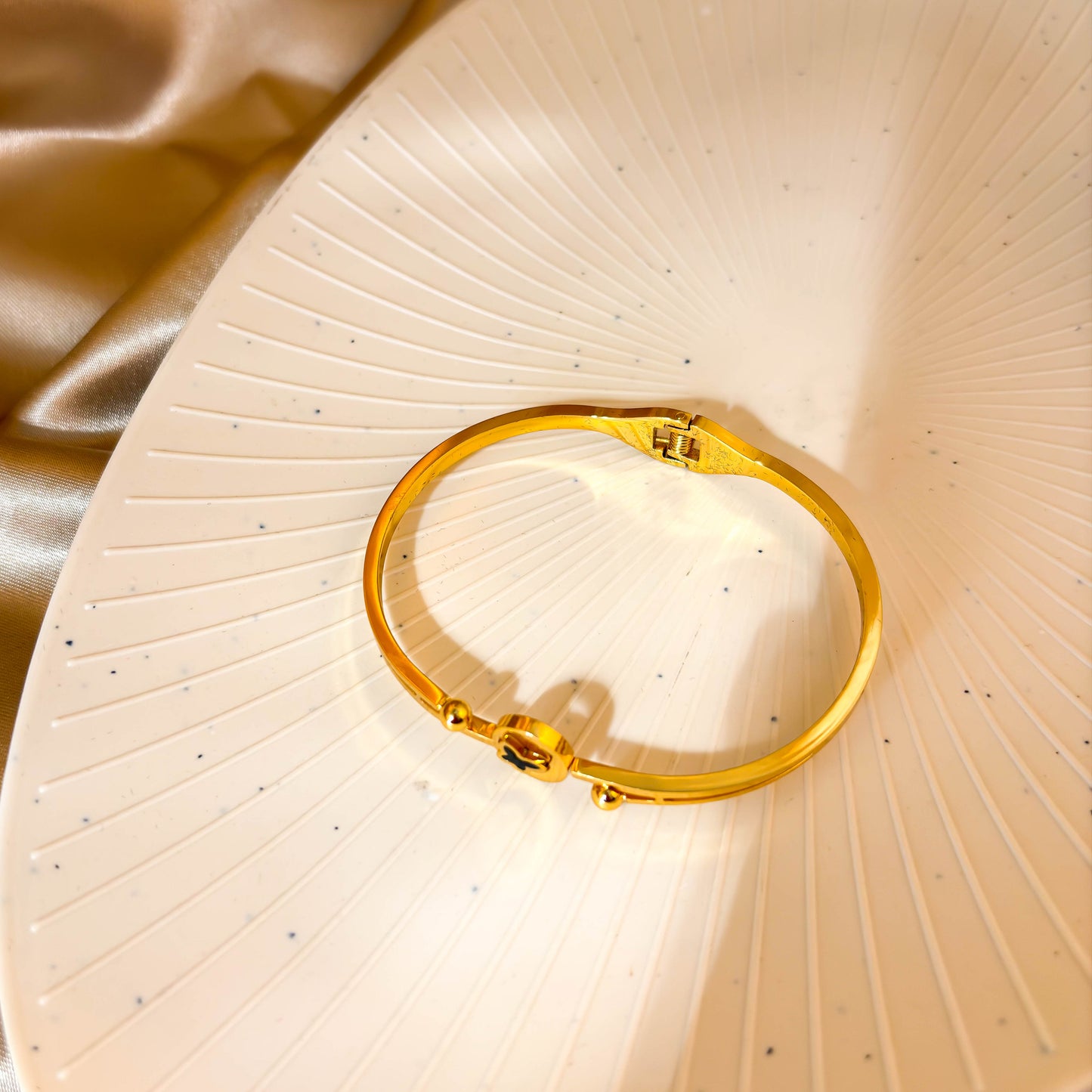 Mini Clover Open Cuff Bracelet