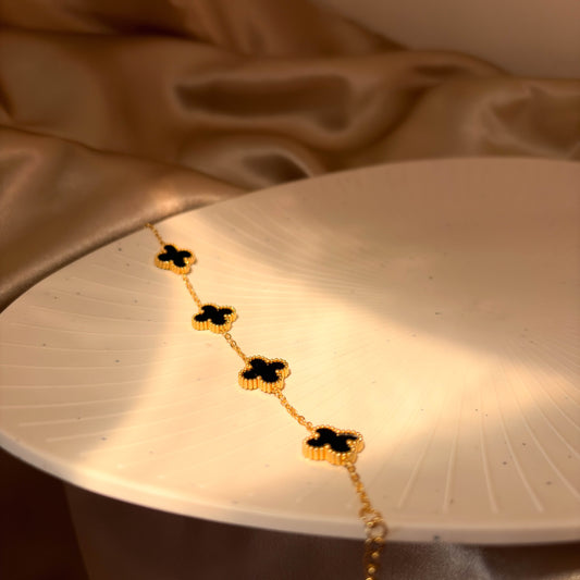 Black Clover Chain Bracelet