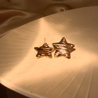 Twinkle Star Earrings