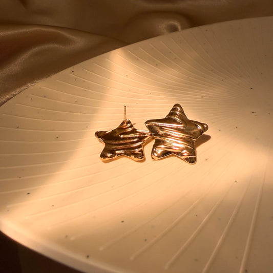 Twinkle Star Earrings