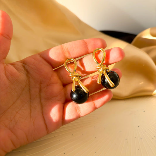 Black Knot Earrings