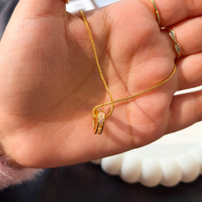 Soft Loop Heart Pendant