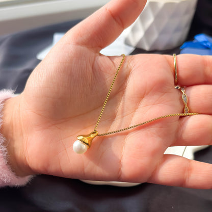 Classic Pearl Drop Pendant