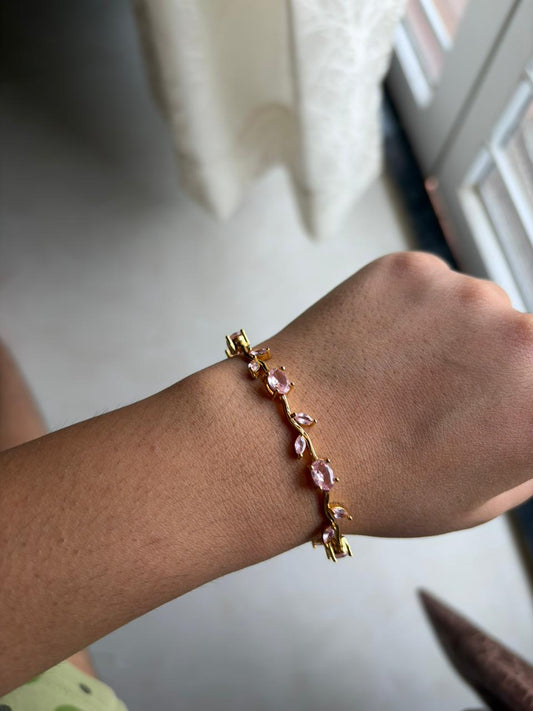 Tulip Bracelet