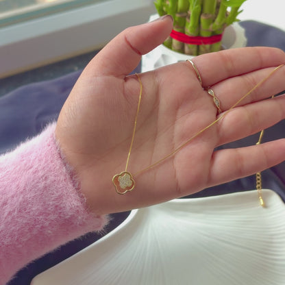 Soft Clover Pendant