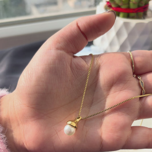 Classic Pearl Drop Pendant